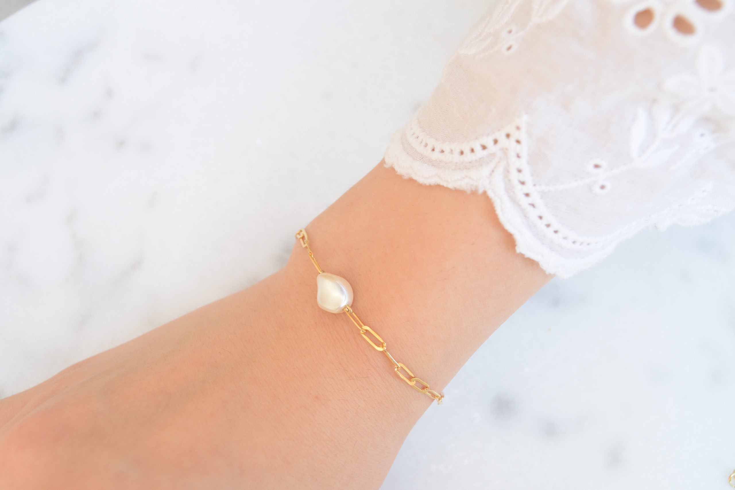 Jewellery,  Chain Bracelet, 18k Gold Plated Bracelet, 18k Pure Gold Bracelet, Silver 925 Bracelet, Handmade,Pearly Crystal, Dune Shaped Crystal 